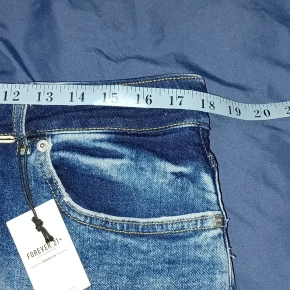 Bundle Of Women's Plus Size Bottoms Size 14 - Picture 5 of 16